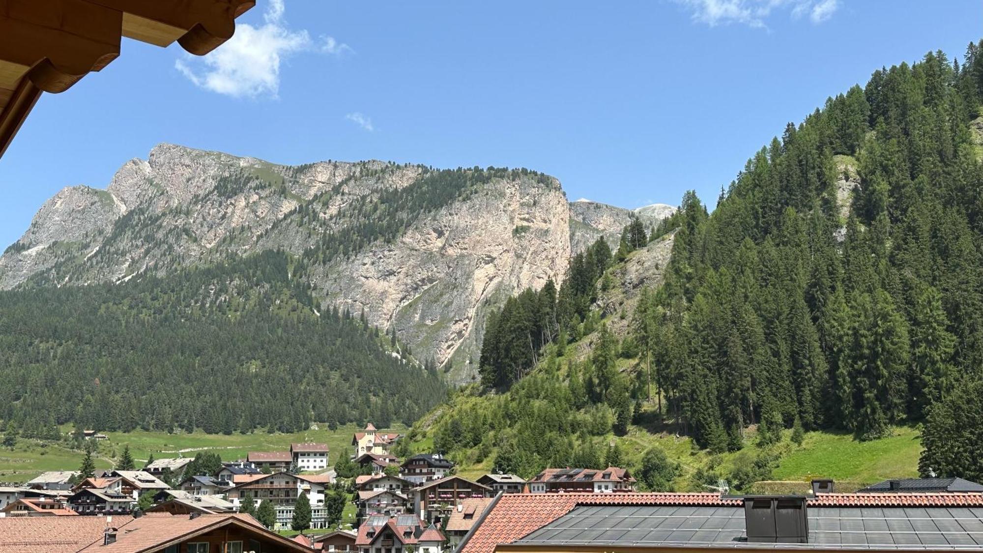 Giardin Boutique Hotel B&B Selva di Val Gardena Esterno foto