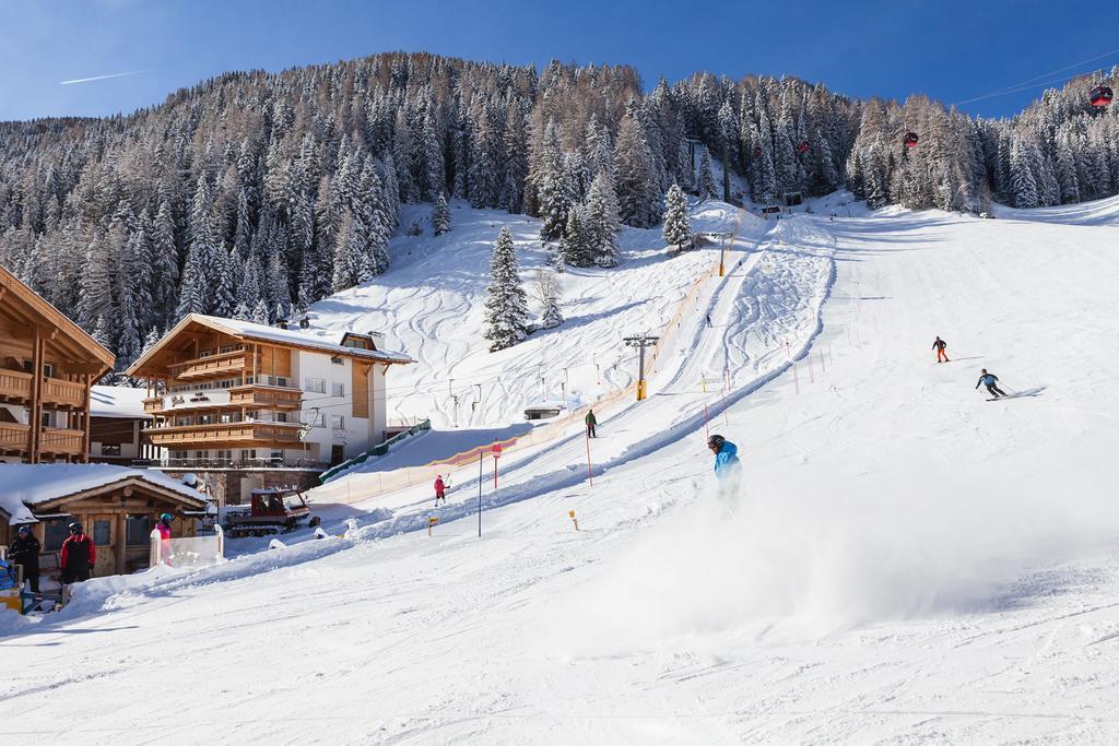 Giardin Boutique Hotel B&B Selva di Val Gardena Esterno foto